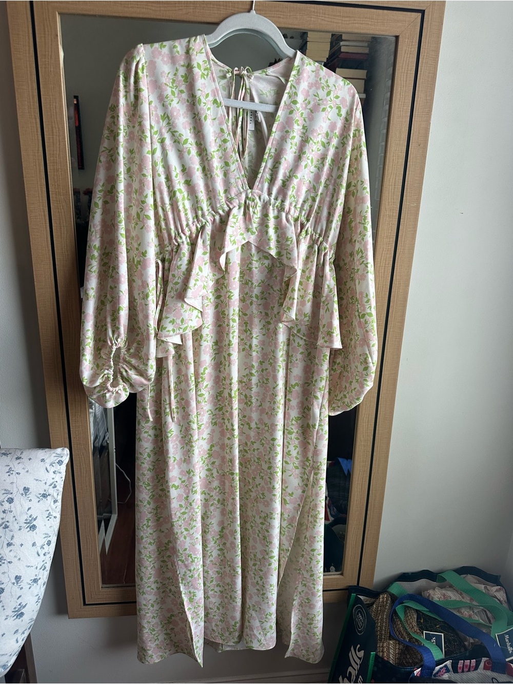 Topshop Pale Pink Floral V-Neck Maxi Dress with Green Leaves